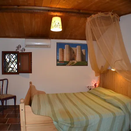 Le Stagioni 3* Castel Del Monte (Apulia)