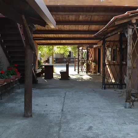 Le Stagioni 住宿加早餐酒店 蒙特堡