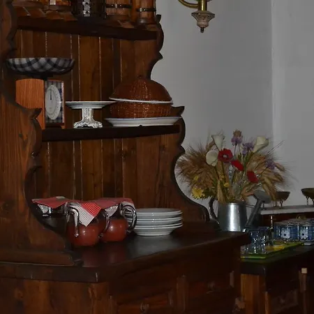 Le Stagioni 3* Castel Del Monte (Apulia)