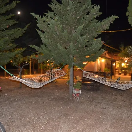 Le Stagioni 3* Castel Del Monte (Apulia)